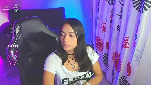 Snapshot of Gia_flame_ chatting on September 18, 1:48 am Gia flame  online show from September 18, 1:48 am