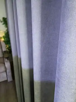 YourLittleDevil online show from February 19, 5:29 am