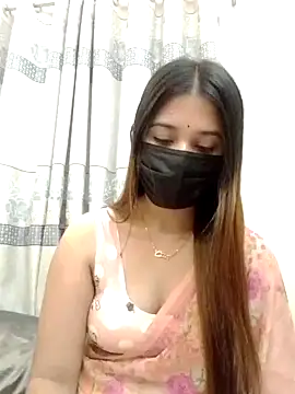 midnightmuse-03 online show from December 20, 7:07 pm