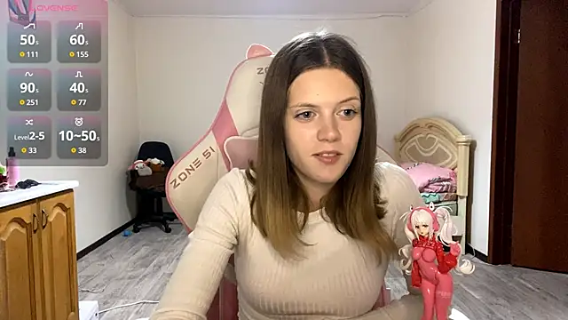 VibeQueenLucy online show from September 12, 6:37 pm