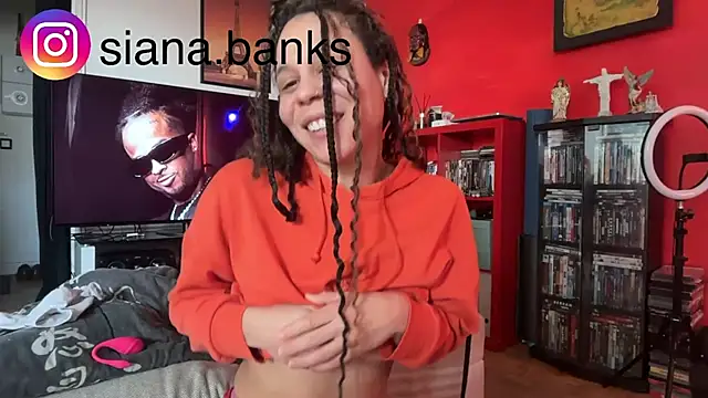 SianaBanks online show from October 27, 1:39 pm