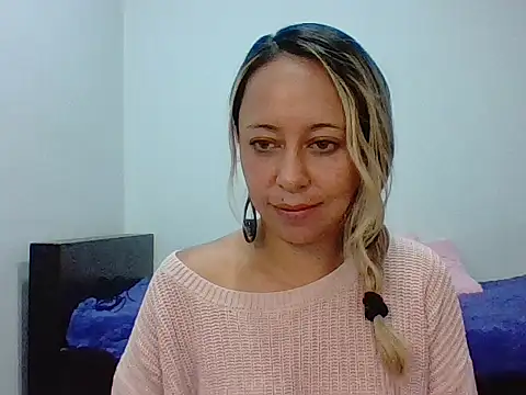 leah susman online show from October 10, 2:38 am