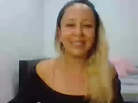 leah susman online show from November 12, 1:25 am