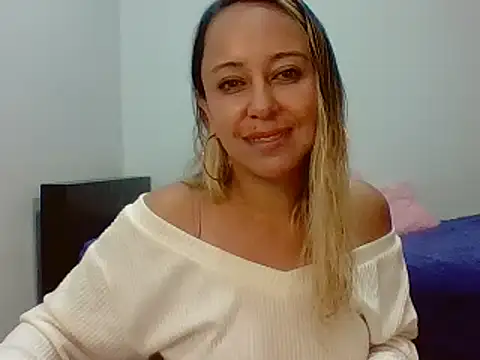 leah susman online show from October 1, 2:16 am