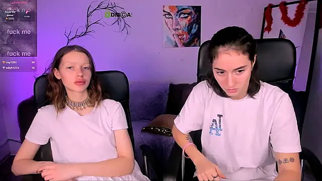 khloebeauty online show from November 30, 8:24 pm