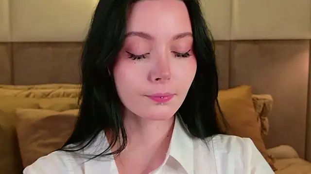 Goldy Stark online show from October 3, 8:36 pm