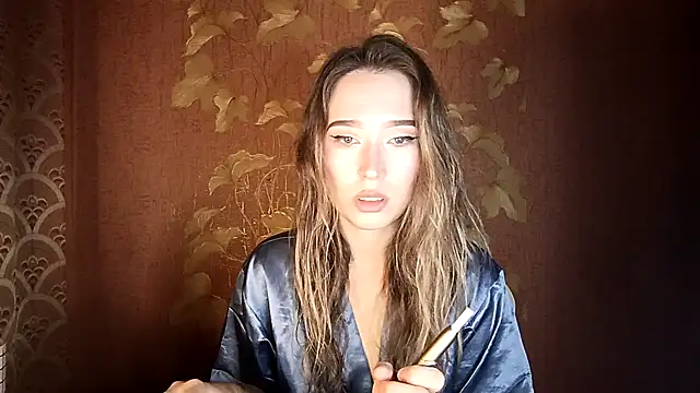 Awora Wolf online show from October 18, 7:59 pm