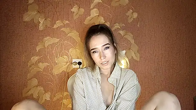 Awora Wolf online show from September 20, 6:39 pm