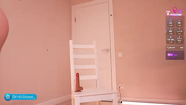 Miablueye online show from February 20, 9:26 pm