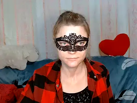 Miss Nona online show from December 4, 8:49 am