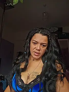 Snapshot of GoddessChantelle chatting on October 23, 11:05 am GoddessChantelle online show from October 23, 11:05 am