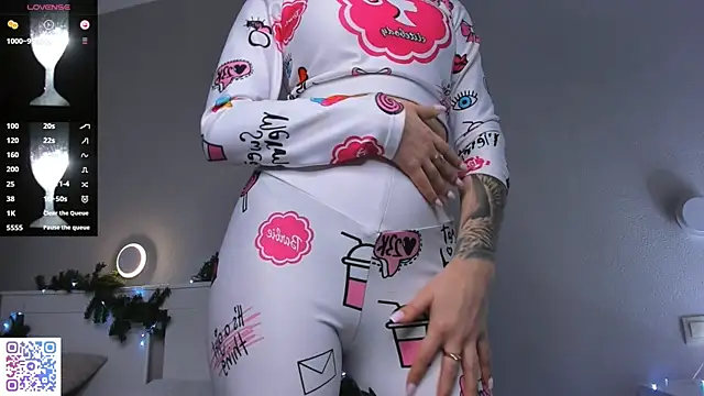 AuroraVice online show from December 17, 7:56 am