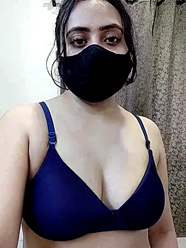 sexy aaliya hamidi online show from October 15, 7:11 am