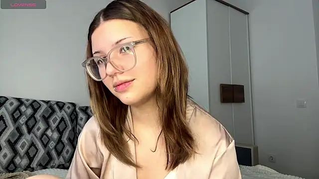 VerniceEngelking online show from February 20, 6:26 am