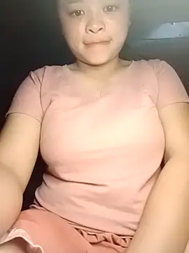Snapshot of may__45 chatting on October 21, 4:38 am may  45 online show from October 21, 4:38 am