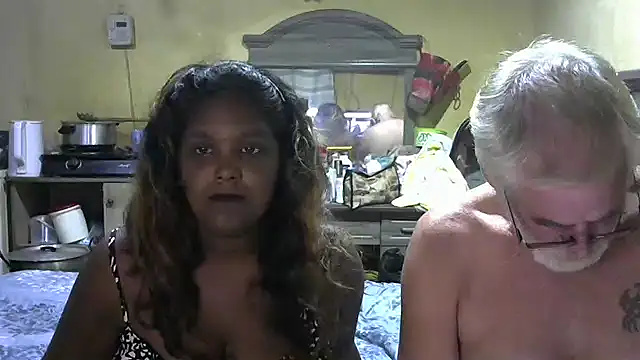 crazyloverstasmike online show from February 2, 7:02 pm