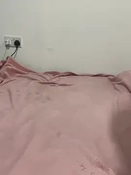 SluttyCouple69 online show from February 6, 2:42 pm