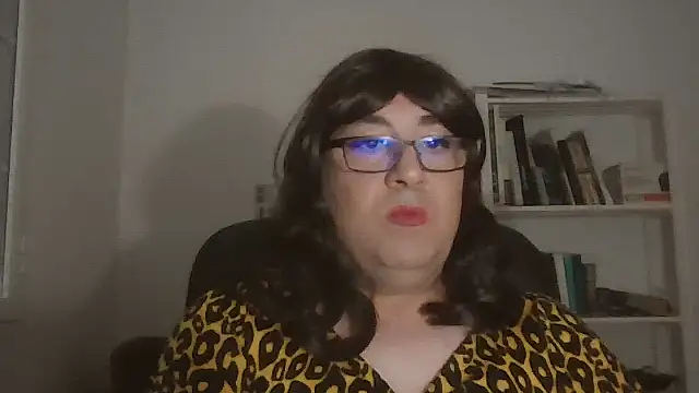 Snapshot of nataliacd chatting on October 27, 5:30 pm nataliacd online show from October 27, 5:30 pm