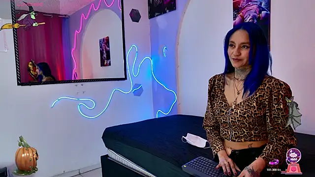 Snapshot of Lilith_morgan01 chatting on October 27, 5:19 pm Lilith morgan01 online show from October 27, 5:19 pm
