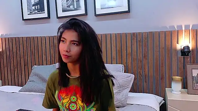 luna roja25 online show from February 26, 2:05 pm