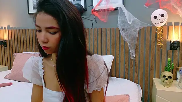 Snapshot of luna_roja25 chatting on October 22, 1:49 pm luna roja25 online show from October 22, 1:49 pm