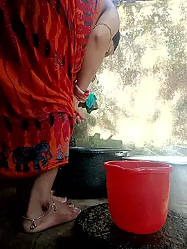 Snapshot of gulapi-gulistan180 chatting on October 30, 2:47 am gulapi-gulistan180 online show from October 30, 2:47 am