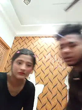 romantic couple1 online show from February 28, 1:27 am