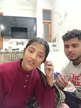 romantic couple1 online show from January 9, 1:43 am