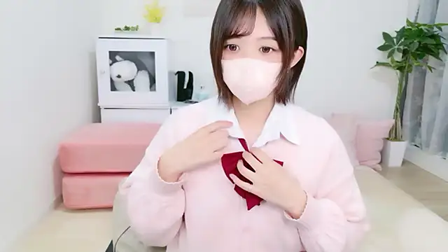 Hinata Sun online show from September 20, 9:18 am