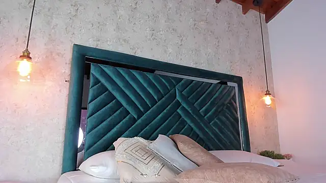 Sofi Moreno online show from November 12, 11:52 am