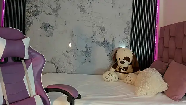 Laly Cherry  online show from October 31, 12:53 pm