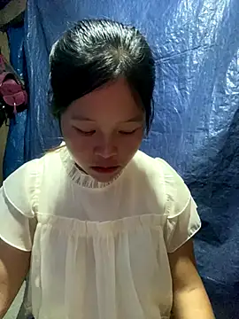 Snapshot of O_o_UwU_o_O chatting on September 28, 1:34 am O o UwU o O online show from September 28, 1:34 am