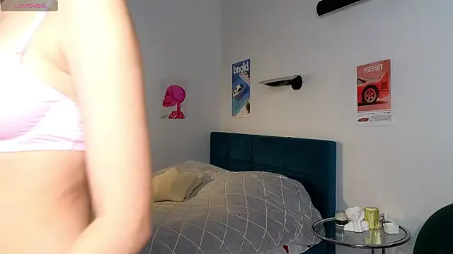 vixinp online show from November 29, 8:40 am