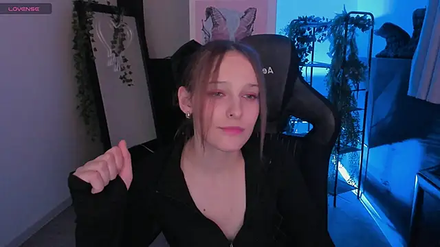 JenniferKiim online show from October 27, 10:33 am