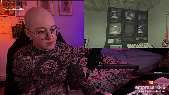 MossPrince online show from November 6, 5:08 pm