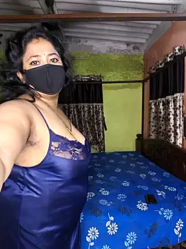 Smile-quien online show from September 13, 4:09 am