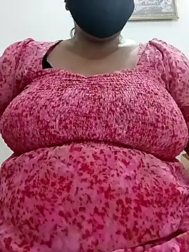 Snapshot of Rakhi_sawant143 chatting on September 15, 10:34 am Rakhi sawant143 online show from September 15, 10:34 am