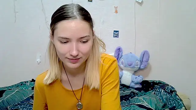  kikiclark   online show from September 23, 3:21 pm