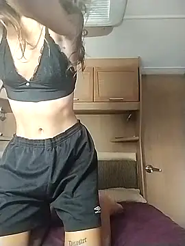 KittyXgoodass online show from September 21, 1:21 pm