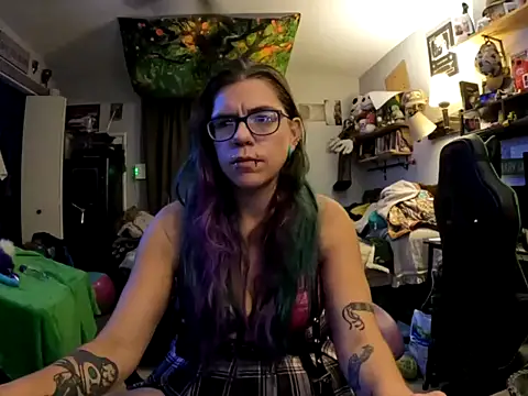 R4inbowK1tty online show from November 6, 5:35 am