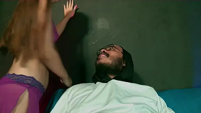  leda swan  online show from October 15, 1:14 pm