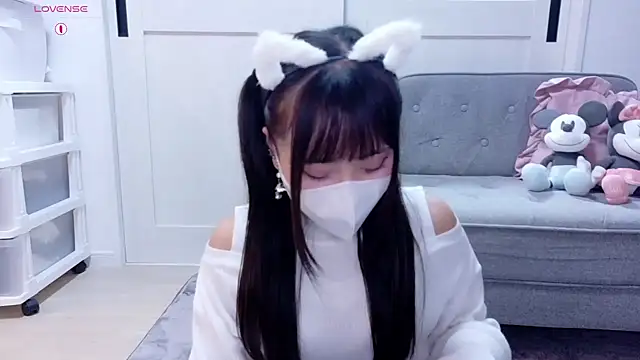 YURi luv online show from October 19, 10:06 am