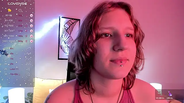 Snapshot of Hailey_Foxy chatting on October 23, 8:53 am Hailey Foxy online show from October 23, 8:53 am
