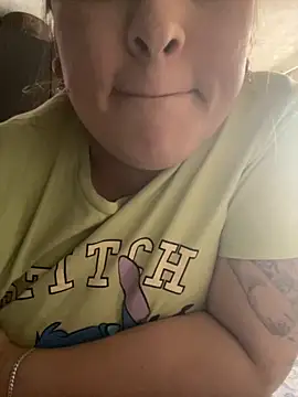 bruna438 online show from October 18, 1:14 pm