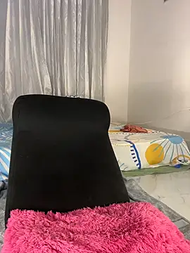 AmyRoss 1 online show from February 21, 3:13 pm