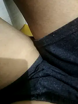 pinkypriya2025 online show from September 19, 7:29 am