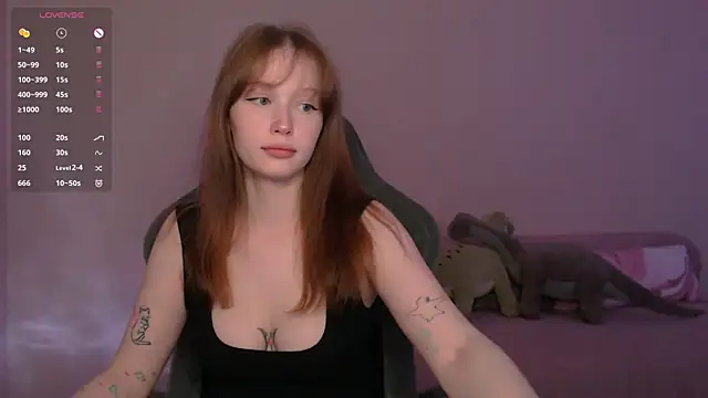 Snapshot of solanochka chatting on October 28, 10:10 am solanochka online show from October 28, 10:10 am