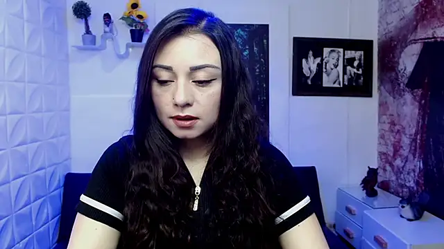 Eva Roussell online show from November 25, 2:30 pm