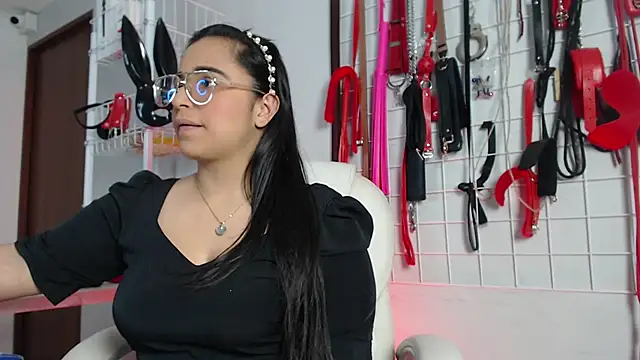  adahara queen online show from December 2, 3:52 am