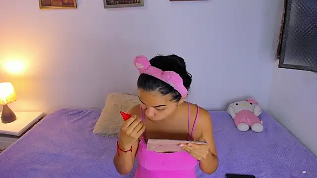 Valeri 13 online show from November 18, 9:32 am